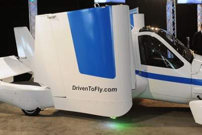 Terrafugia takes car to the skies with transition plane-car hybrid