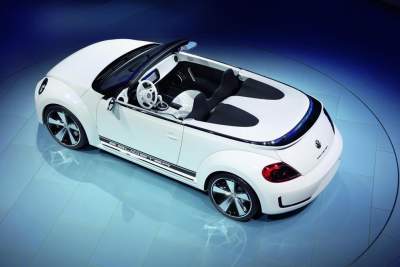 Volkswagen E-Bugster Speedster concept car officially unveiled