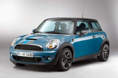 MINI Asia launches the Baker Street, Bayswater and Cabrio Highgate editions