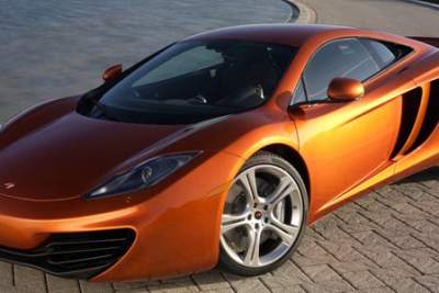 McLaren preps drop-top MP4-12C with folding hard-top