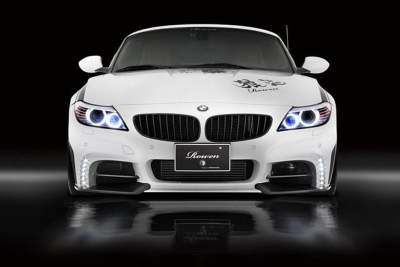 Rowen unleashes the aggressive White Wolf: BMW Z4