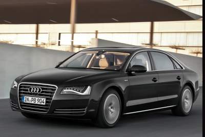 Audi to use twin turbocharged V8 engine for 2013 Audi A8