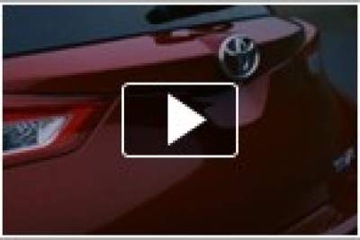 The official images of the Toyota Auris is out, now watch it rolling