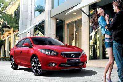 2013 Renault-Samsung SM3 previewed ahead of launch