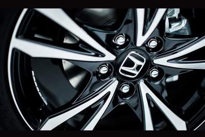 Honda releases teaser for 2013 CR-Z to hype up Paris debut