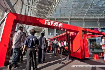 Singapore welcomes the Ferrari F12berlinetta
