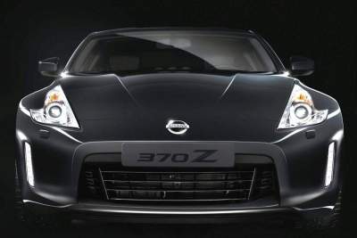 Nissan 370Z facelift and production Juke Nismo set for Paris Motor Show