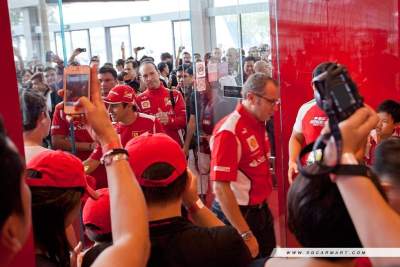 Up close and personal with Ferrari F1 driver Felipe Massa