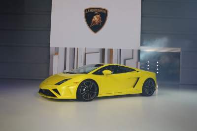 Refreshed Gallardo 560-4 seems inspired by Trigonometry