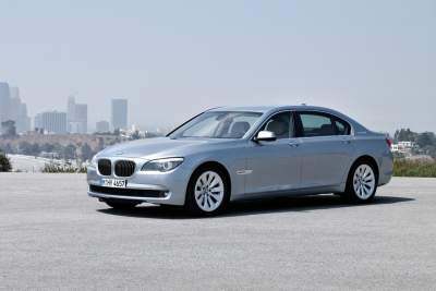 BMW Asia launches the ActiveHybrid 7 on local shores