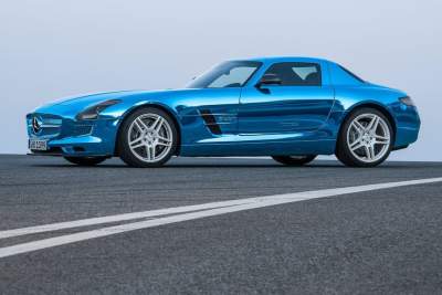 The SLS AMG 'Gullwing' gets fitted with electric motors for a mean green ride