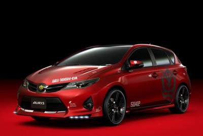 Toyota Auris hatchback gets a touch of Gundam Style