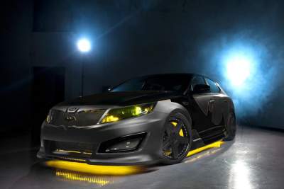 Dark Knight Rises: Batmobile-esque Kia Optima arrives on scene