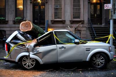 Damages caused by Hurricane Sandy could scrap 15,000 new vehicles