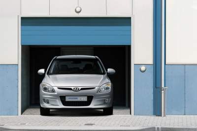 Hyundai is aiming to further integrate mobile phones into its cars