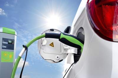 Singapore's first electric car sharing program blooms to 150