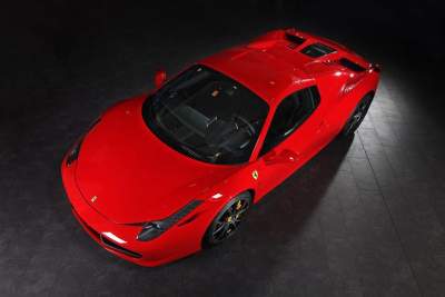 Capristo designs new engine cover for the 458 Italia Spider