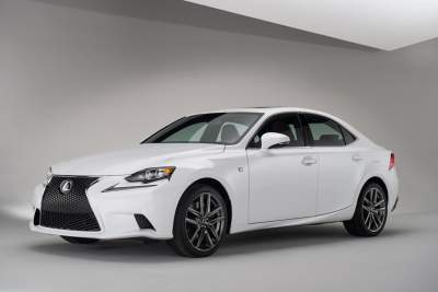 Lexus debuts the IS F Sport via the web - formal presentation held next week