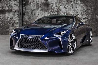 Lexus brings a new model and a concept to Geneva