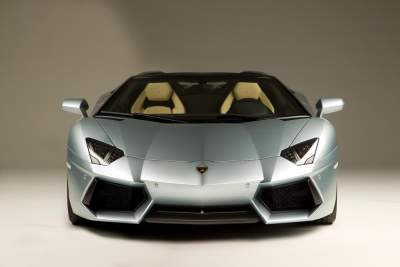 Sold out: Lamborghini Aventador Roadster 's pre-orders filled through mid 2014