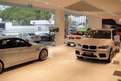 Showroom crowd before loan curb takes effect