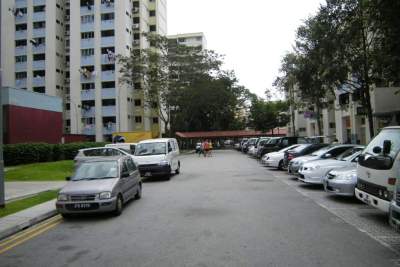 NUS student and professor resolve parking dispute