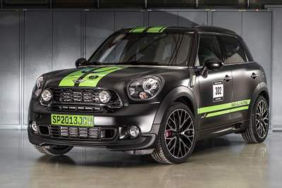 MINI honours 11-time Dakar race winner with special limited run JCW Countryman