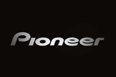 Enhanced iPhone 5 connectivity for Pioneer multimedia receivers