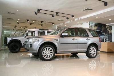 Taciturn car showrooms on Good Friday
