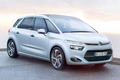 Citroen introduces the new C4 Picasso with a compact exterior but vast interior