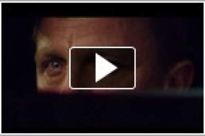 007 drives the new Range Rover Sport to the world premiere event in New York