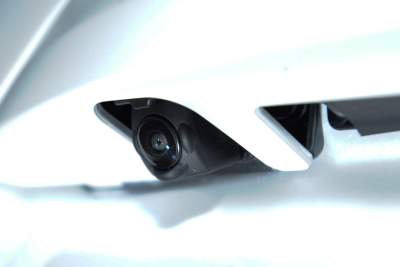 Nissan technology gives drivers eyes behind their heads