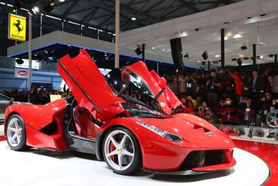 LaFerrari makes its Asian debut in Shanghai to overwhelming response