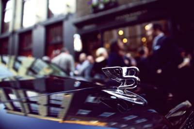 Bentley collaborates with top grooming salon