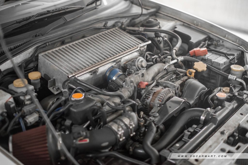 strut bar4