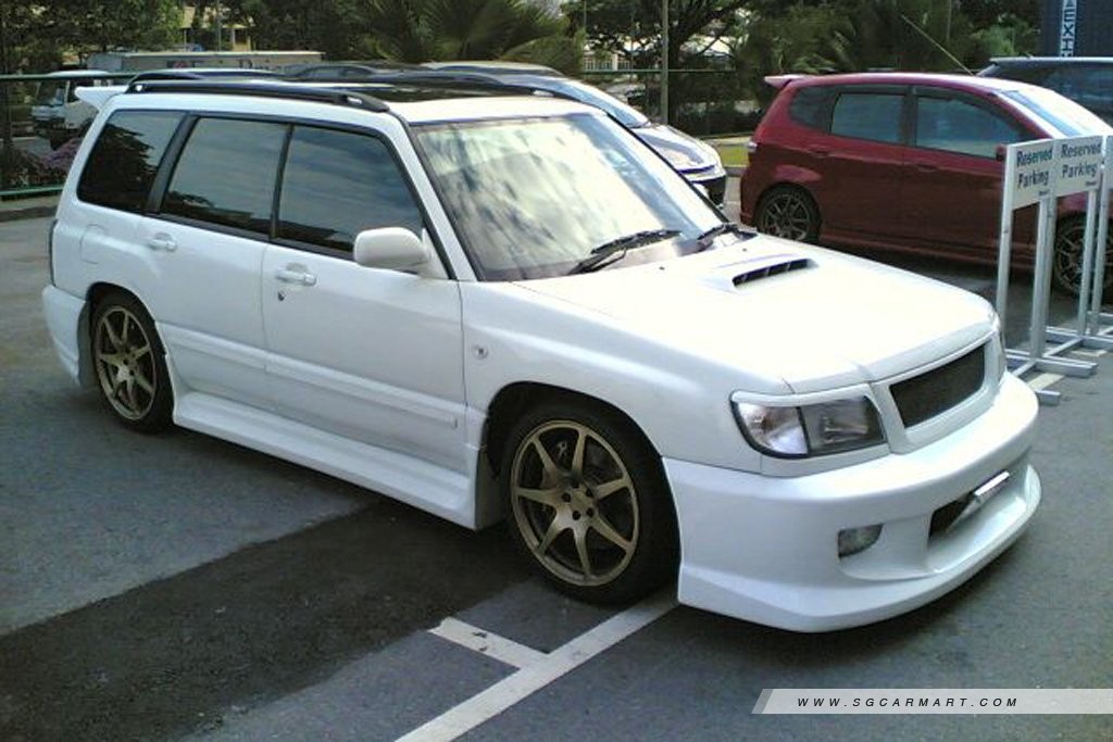 White Car2