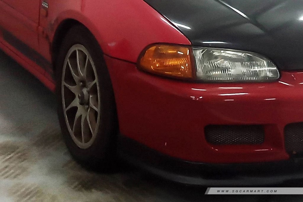 Red car