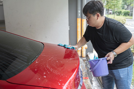 Washing Car