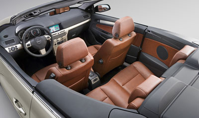 Opel Astra Twintop Interior