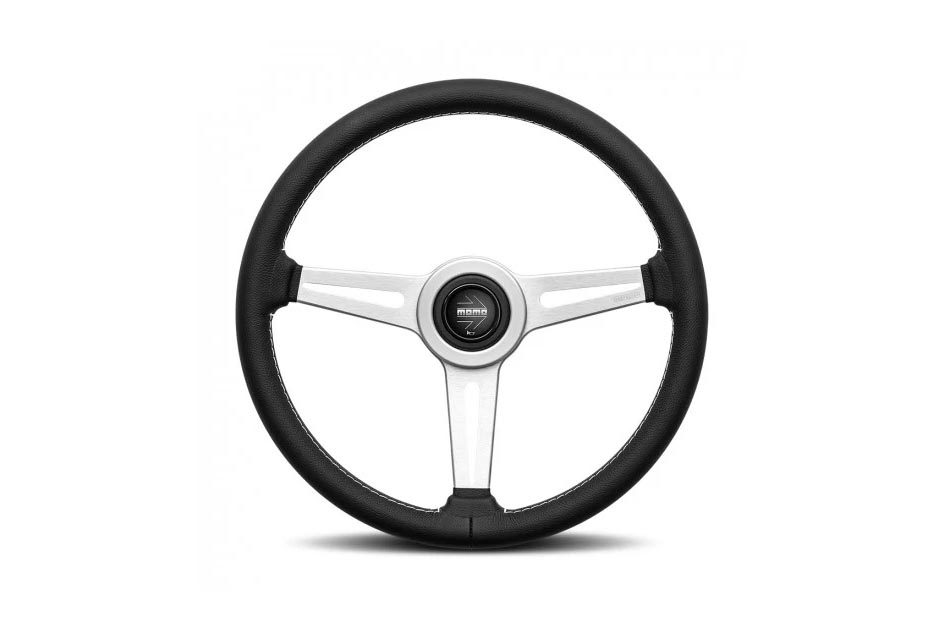 https://media.i-sgcm.com/marketplace/catalogue/2025/3353-momo-retro-steering-wheel_cover.jpg