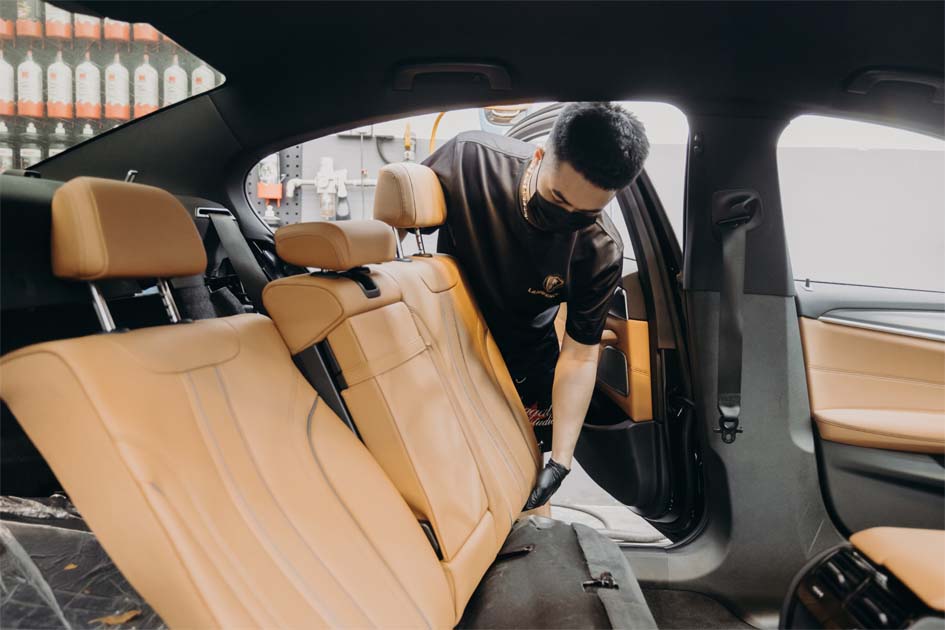 Lambency SONAX Special Interior Detailing
