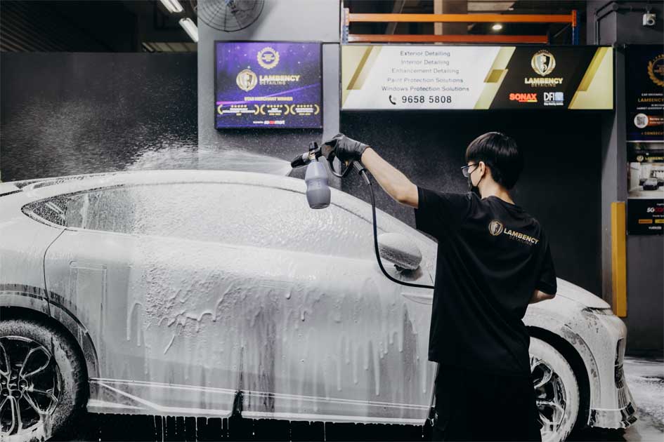 https://media.i-sgcm.com/marketplace/catalogue/2026/5131-lambency-gtechniq-signature-car-spa-service_cover.jpg