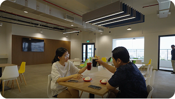 Air-conditioned Cafeteria