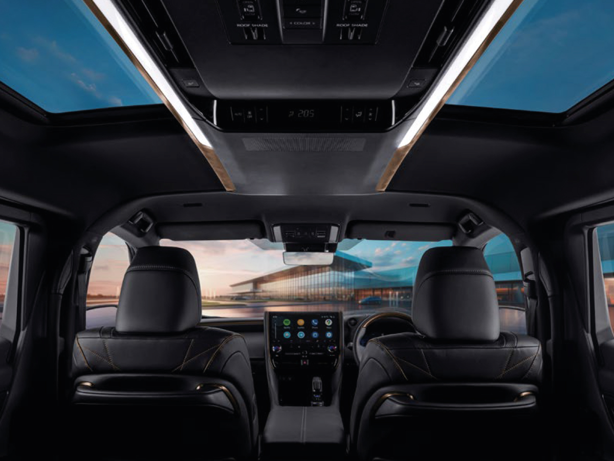 https://media.i-sgcm.com/public/new-cars/showcases/21786/2